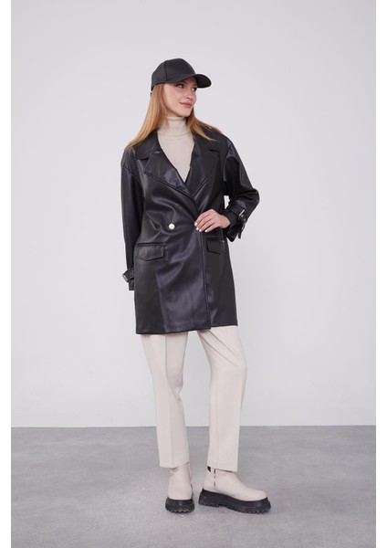 Siyah Kruvaze Yaka Deri Ceket