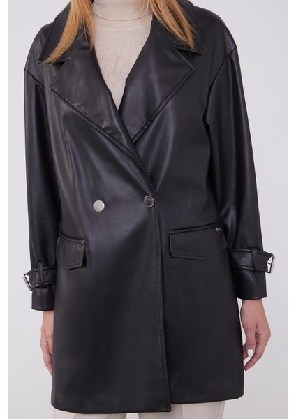 Siyah Kruvaze Yaka Deri Ceket indirimleri