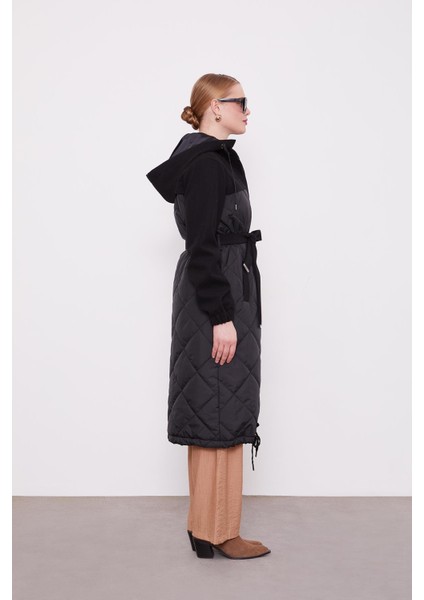 Siyah Kapitone Kaşeli Kuşak Detay Mont fiyatları