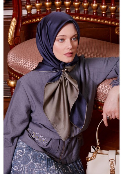 Sütlü Kahve Çift Taraflı Twill Ipek Eşarp