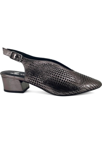 25460933 25YA Kadın Günlük Ayakkabı Platin fiyatları