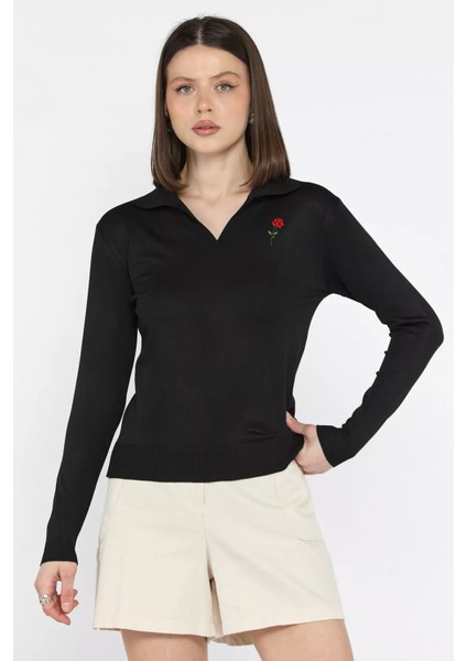 Kadın Polo Yaka Gül Işlemeli Triko Bluz P-00016264