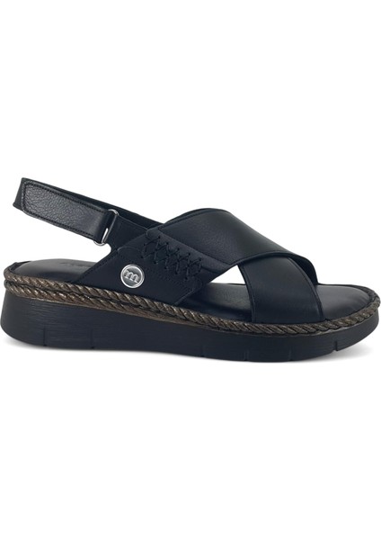 2515 25YS Kadın Günlük Sandalet Siyah fiyatları