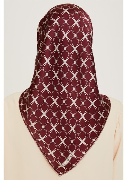 Monogram Desenli Sura Saf İpek Eşarp 9207D 01 81 fırsatları