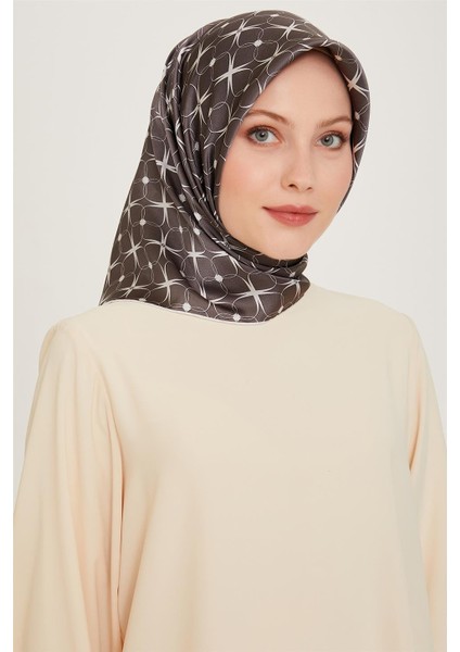 Monogram Desenli Sura Saf İpek Eşarp 9207D 01 85