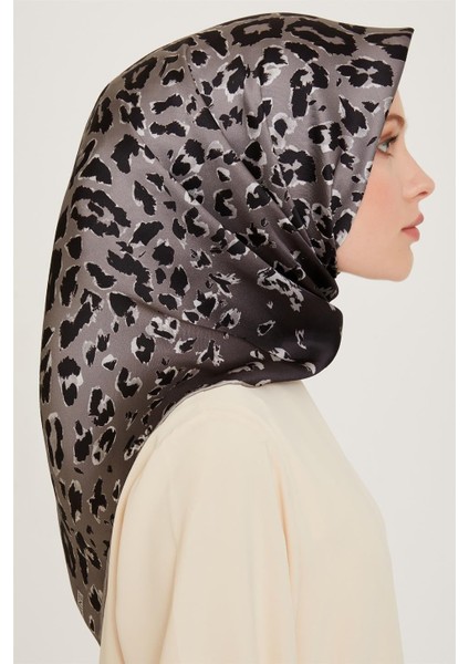 Leopar Desenli Sura Saf İpek Eşarp 9249D 02 38 fiyatları