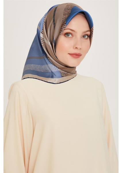 Geometrik Desenli Sura Saf İpek Eşarp 9206D 06