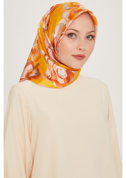 Çiçek Desenli Sura Saf İpek Eşarp 9234D 01 24