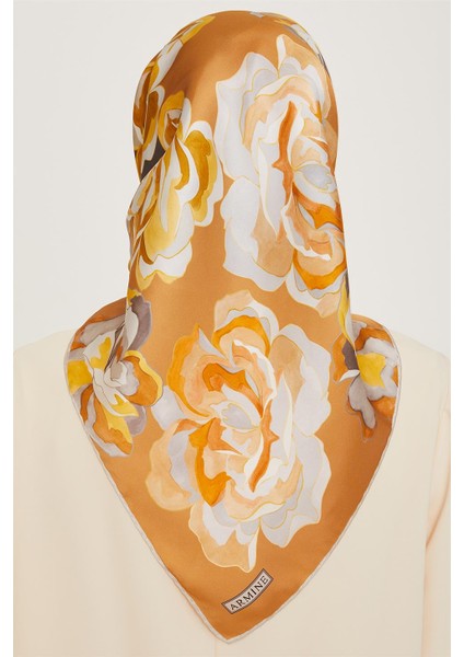 Çiçek Desenli Sura Saf İpek Eşarp 9234D 01 81 fırsatları