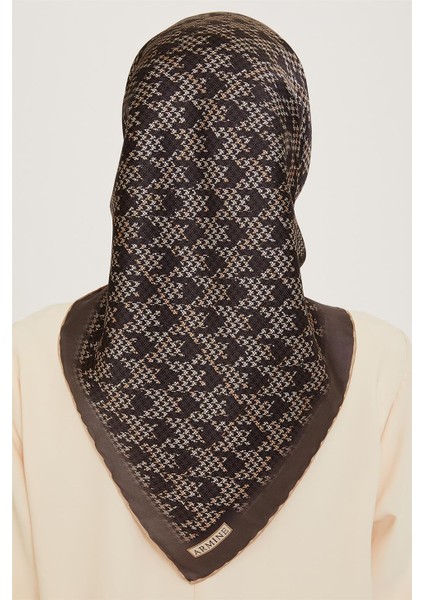 Klasik Desenli Sura Saf İpek Eşarp 9239D 35 fırsatları