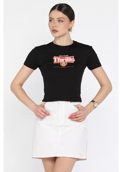 Bisiklet Yaka Baskılı Kadın Tişört P-00016212