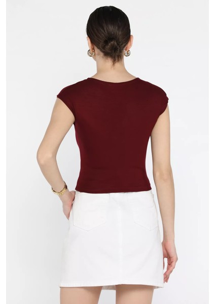 Bisiklet Yaka Sıfır Kol Kadın Tişört P-00016211