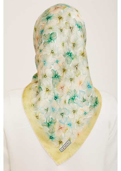 Soft Yeşil Çiçek Desen Tivil İpek Eşarp 9108 - 02 fırsatları