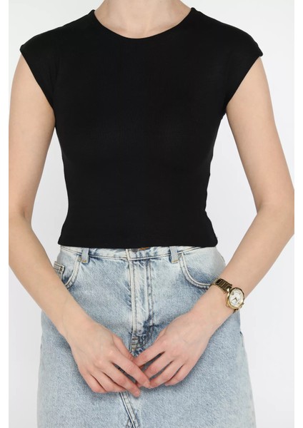 Bisiklet Yaka Sıfır Kol Kadın Tişört P-00016211 modelleri