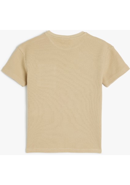 Oversize Basic Tişört Kısa Kollu Bisiklet Yaka Dokulu Cep Detaylı Pamuklu fiyatları