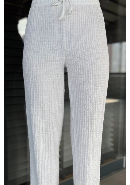 Bel Bağcıklı Kabartma Desenli Pantolon P-00016207