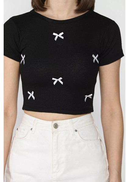 Kadın Bisiklet Yaka Fiyonklu Kaşkorse Crop Top Bluz P-00016174