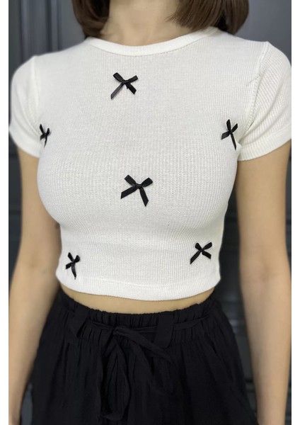 Kadın Bisiklet Yaka Fiyonklu Kaşkorse Crop Top Bluz P-00016174 fırsatları