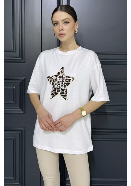 Kadın Bisiklet Yaka Leopar Baskı Detaylı Tişört P-00016161