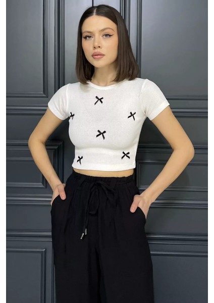 Kadın Bisiklet Yaka Fiyonklu Kaşkorse Crop Top Bluz P-00016174