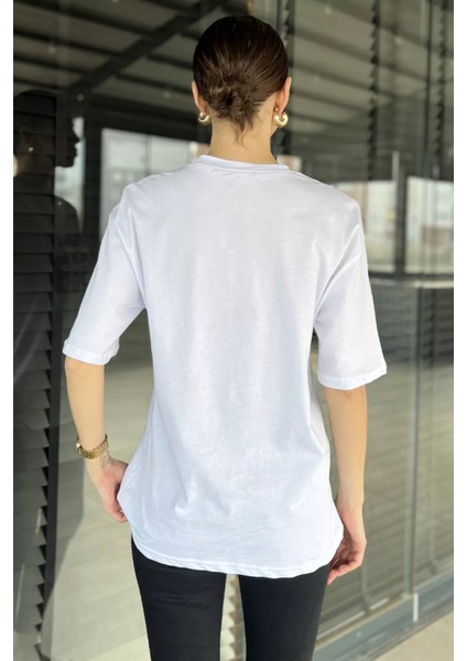 Kadın Ön Baskılı Bisiklet Yaka Oversize Tişört P-00016171