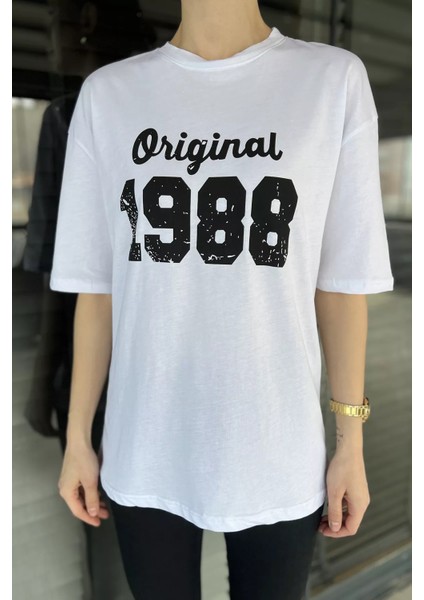 Kadın Ön Baskılı Bisiklet Yaka Oversize Tişört P-00016171