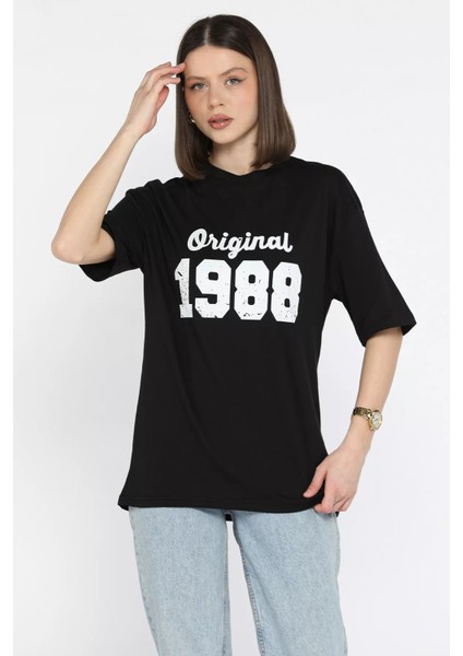 Kadın Ön Baskılı Bisiklet Yaka Oversize Tişört P-00016171