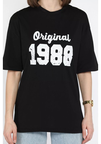 Kadın Ön Baskılı Bisiklet Yaka Oversize Tişört P-00016171