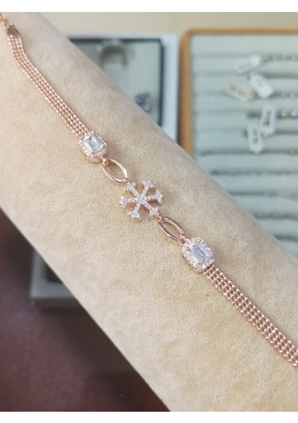 Gümüş Kadın Bileklik modelleri