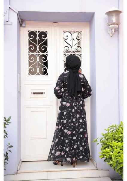 Çiçek Desenli Siyah Tesettür Elbise 279921S fırsatları