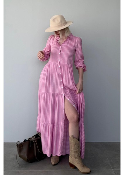 Pembe Çizgili Düğmeli Uzun Elbise MG2392 fırsatları