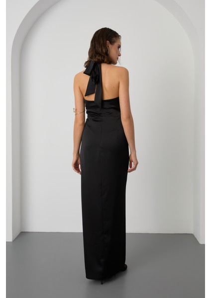 Kadın Siyah Sırt Dekolteli Uzun Saten Abiye Elbise indirimleri