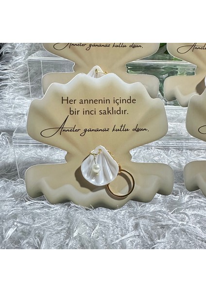 Istiridyenin Kalbinden Anneler Günü Özel Zarif Istiridye Anahtarlık 8 Adet
