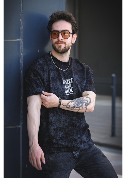 Peace And Love Yıkamalı Sırt ve Ön Baskılı Pamuklu Comfort Erkek Tshirt fırsatları
