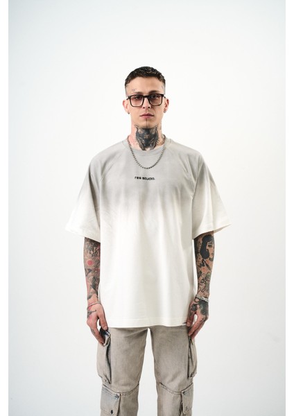 Erkek Res Studio Yazılı Oversize T-Shirt Ekru