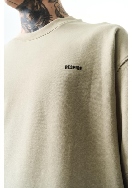 Erkek Respire Yazı Detaylı Oversize T-Shirt Küf fırsatları