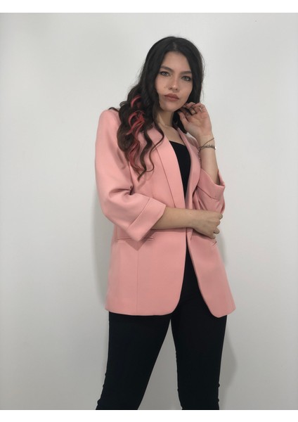 Kadın Bronş Detaylı Truvakar Kol Blazer Ceket modelleri