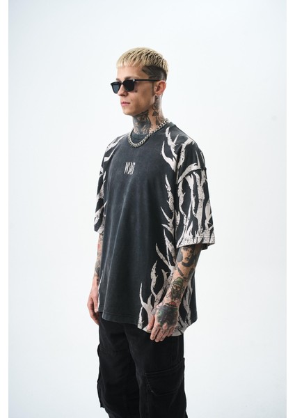 Erkek War Baskılı Yıkamalı Oversize T-Shirt Siyah fiyatları