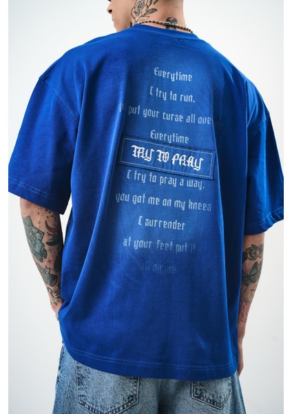 Erkek Try To Pray Nakışlı Oversize T-Shirt Saks indirimleri