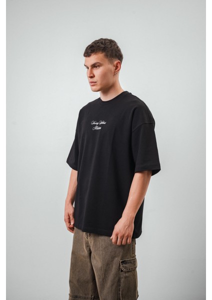 Erkek Illusion Baskılı Oversize T-Shirt Siyah modelleri