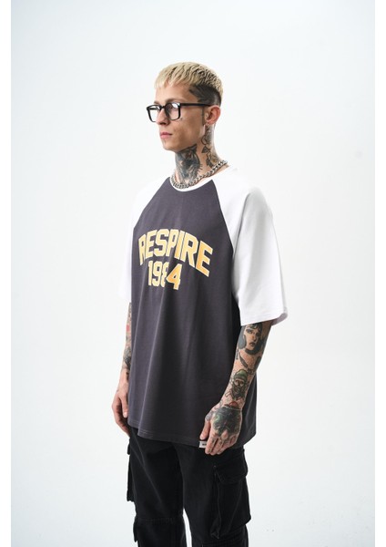 Erkek 1984 Baskılı Oversize T-Shirt Siyah fiyatları