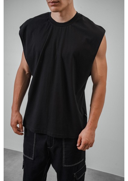 Erkek Basic Sıfır Kol Oversize T-Shirt Siyah indirimleri