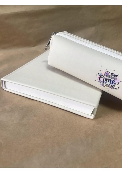 Atakids Lizy Yaşam Motto Baskılı Süresiz Ajanda ve Kalemlik Seti (168 Yaprak 14*20)