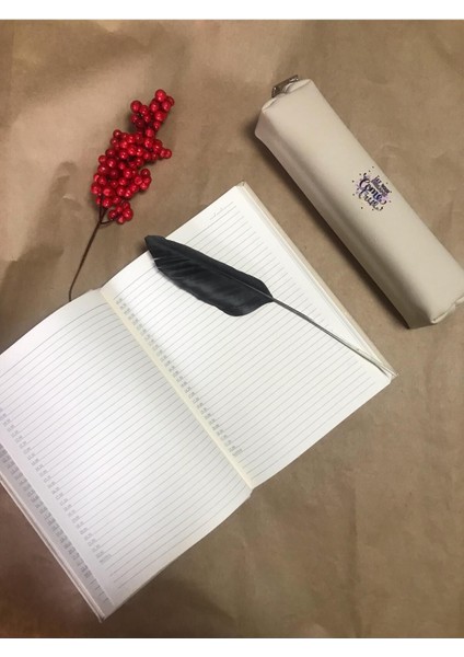 Atakids Lizy Yaşam Motto Baskılı Süresiz Ajanda ve Kalemlik Seti (168 Yaprak 14*20) fırsatları