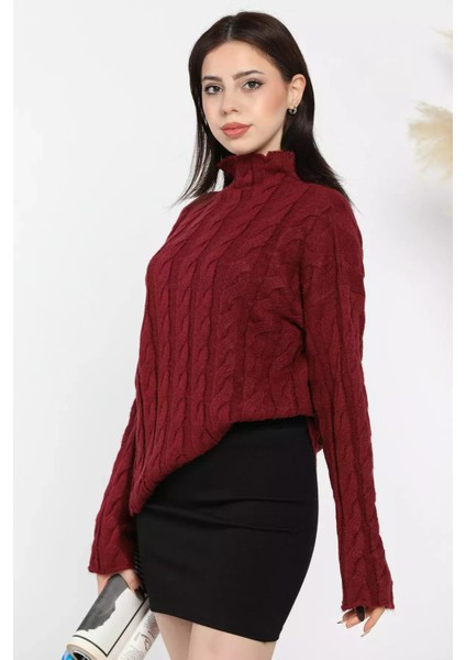 Yarım Balıkçı Yaka Desenli Kadın Triko Kazak P-00014809