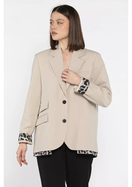 Kadın Astarlı Leopar Detaylı Oversize Blazer Ceket P-00012878
