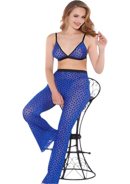 Mavinin Göz Alıcı Rengi ile Siyah Detayların Buluşması Pijama Takım