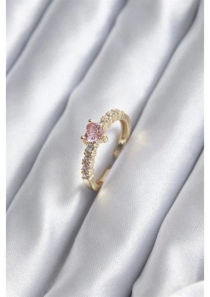 Gold Renk Zirkon Taşlı Pembe Kristal Kalp Model Kadın Yüzük
