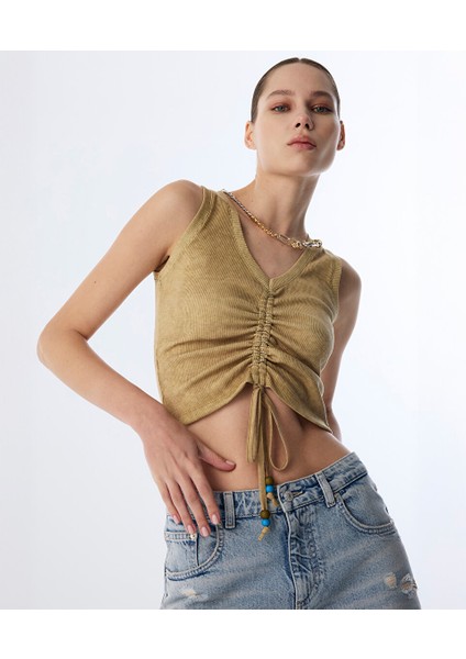 Aksesuarlı Büzgülü T-Shırt TS1250070126991