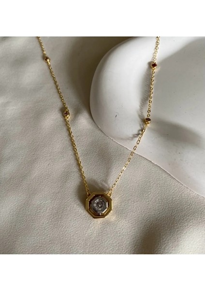 Taş Detaylı Clasy Kolye